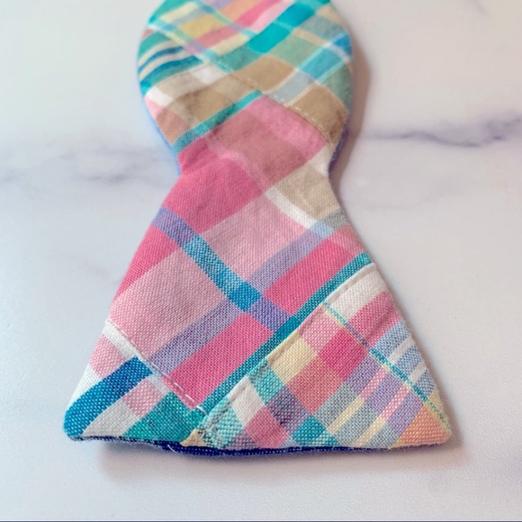 Fine and Dandy patchwork reversible bow tie - Picture 5 of 5